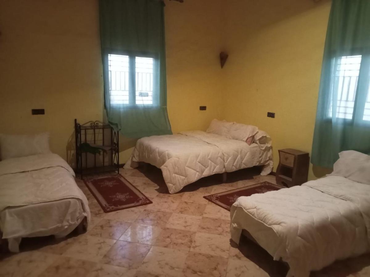 מרזאוגה Riad Gnaoua Khamlia מראה חיצוני תמונה